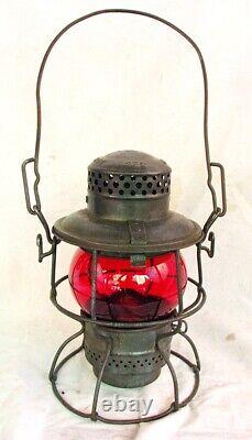 ANTIQUE PENNSYLVANIA RAILROAD LANTERN ARMSPEAR w RED GLOBE