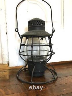 Adlake Adams Westlake Chicago Northwestern Railroad Lantern withOriginal Globe