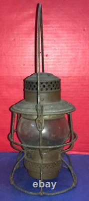 Antique CHICAGO MILWAUKEE & St. PAUL RAILROAD LANTERN with Clear Globe UNSURE