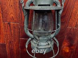 Antique Dietz Vesta Railroad Lantern N. Y. C. S. Embossed Globe