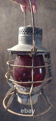 Antique Dressel Manufacturing Corp. D&H Red Glass Chimney Railroad Lantern