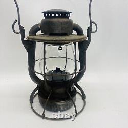 Antique New York Central System Dietz Vesta Railroad Lantern Embossed Globe