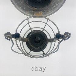 Antique New York Central System Dietz Vesta Railroad Lantern Embossed Globe