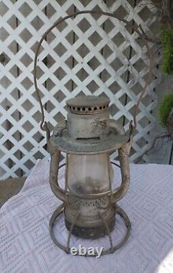 Antique P&RRY Co. LO. CO. Dept. Railroad Lantern. Etched Globe