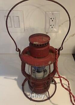 Antique Red DIETZ VESTA New York Railroad Lantern Converted To Electric -Works