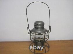 Armspear New York 1925 Embossed Globe Etched SOO LINE RY Railroad Lantern