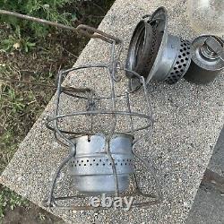 Chicago & Northwestern Railroad Lantern WithMarked Globe