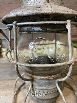 Railroad Lantern Chicago & North Western Adlake Kero CNRY Clear Embossed Globe