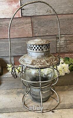 Railroad Lantern Chicago & North Western Adlake Kero CNRY Clear Embossed Globe