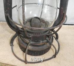 Rare Antique NY Dietz Vesta MD USA Army Railroad Lantern with Matching Globe
