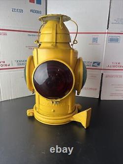 Safety Yellow Handlan Chesapeake & Ohio Railway RR Caboose Switch Lantern