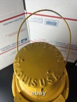 Safety Yellow Handlan Chesapeake & Ohio Railway RR Caboose Switch Lantern