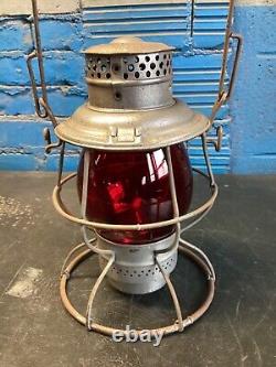 VINTAGE ADLAKE RELIABLE (I. C. R. R) ILLINOIS CENTRAL RAILROAD LANTERN WithRED GLOBE