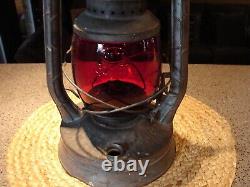 Vintage Antique Dietz Railroad Barn Lantern Red Globe D-LITE New York NO. 2 Rare