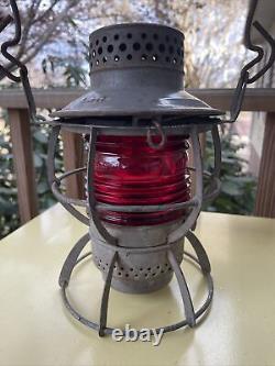 Vintage DRESSEL ARLINGTON Louisville and Nashville Railroad Lantern & Red Globe