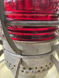 Vintage DRESSEL ARLINGTON Louisville and Nashville Railroad Lantern & Red Globe