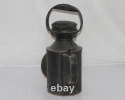 Vintage Iron Lamp Railroad Lantern Train Light Signal Globe -12108